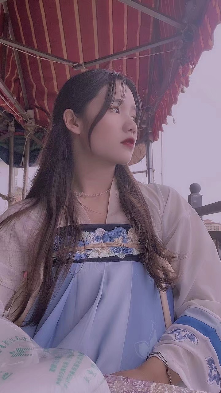 官渡区汉服小姐姐